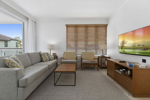 Perfect Location In Hastings Street Unit 134 Laguna On Hastings 32 Hastings Street - Darwin Holiday 6