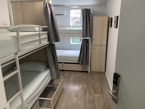 Mummas Hostel Surfers Paradise - Darwin Holiday 0