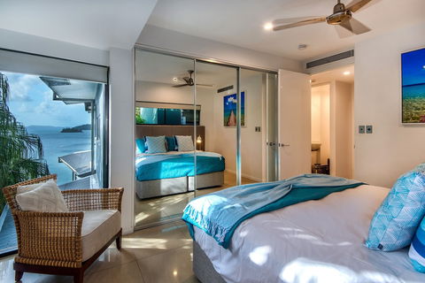 Villa 16 The Edge Oceanfront Deluxe 3 Bedroom Near Marina With Golf Buggy - Darwin Holiday 5