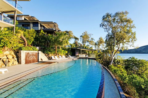 Villa 16 The Edge Oceanfront Deluxe 3 Bedroom Near Marina With Golf Buggy - Darwin Holiday 2