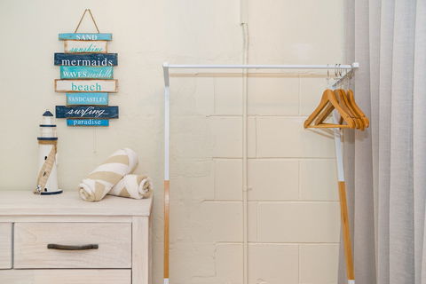 Rare Modern Unit W Private Fenced Garden Close To The Beach PC4 - Darwin Holiday 4