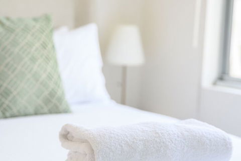 OLIVER Laneway Art Fed Square & Top Restaurants - Darwin Holiday 3