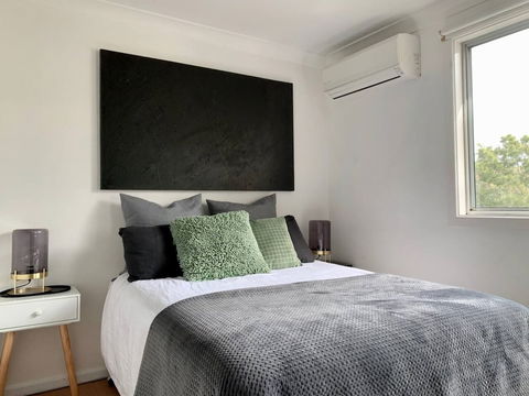 Coogee Beach House - Darwin Holiday 0