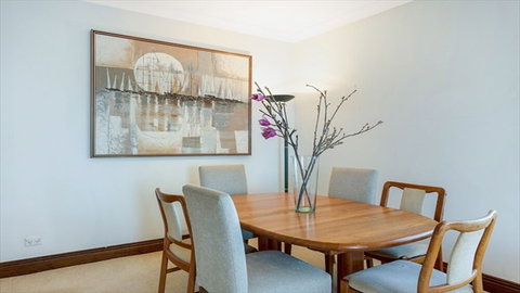 Postcard Views Of Iconic Sydney Harbour CP302 - Darwin Holiday 0