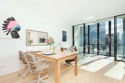 Stunning Potts Point Apartment - Darwin Holiday 6