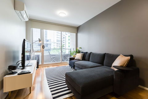 SANDRA, 1BDR Carlton Apartment - Darwin Holiday 5