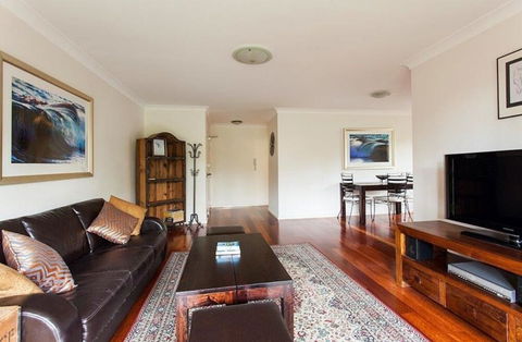 The Apartment Service RAND2 - Darwin Holiday 1