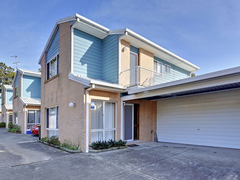 Portside, 2/6 Church Street - Darwin Holiday 1