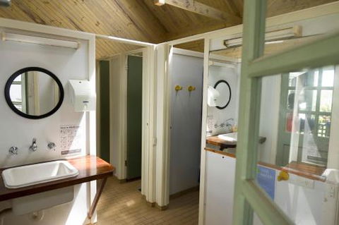 Port Fairy YHA - Darwin Holiday 6