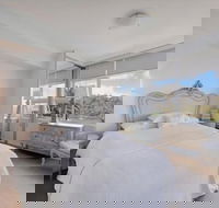 Elegant Waterfront Mosman Bay RAG10 - Darwin Holiday