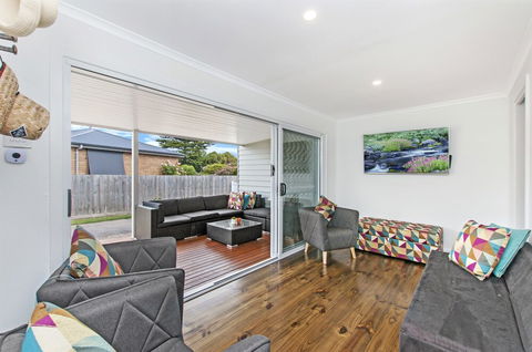 Fieldings Lair - Darwin Holiday 2