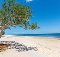 Spectacular Unit Overlooking Pumicestone Passage Welsby Pde Bongaree - Darwin Holiday
