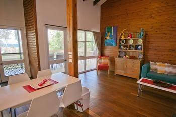 Beach Spray - Darwin Holiday 0