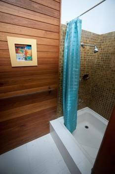 Beach Spray - Darwin Holiday 6