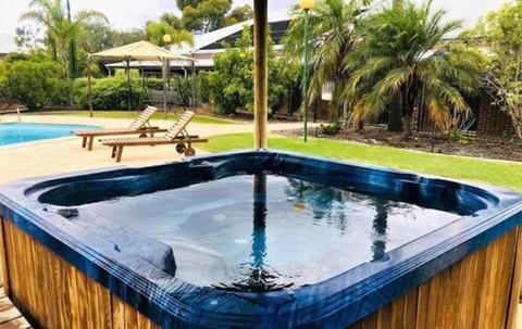 Dunsborough Central Motel - Darwin Holiday 0