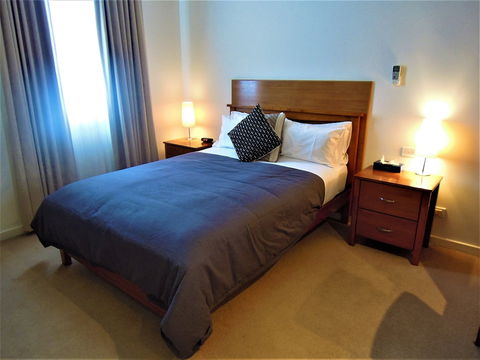 Plough Hotel - Darwin Holiday 6