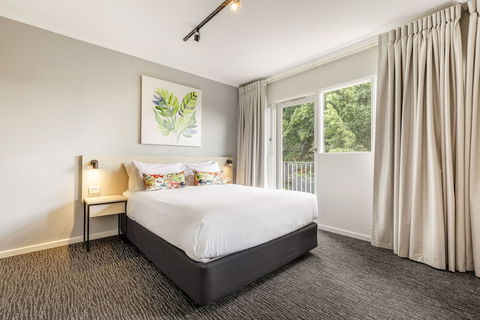 Nightcap At Findon Hotel - Darwin Holiday 4