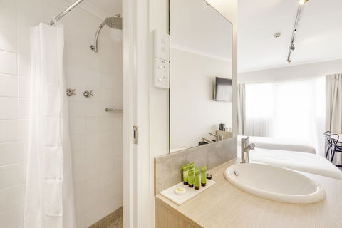 Nightcap At Findon Hotel - Darwin Holiday 2