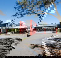 Nightcap at Colyton Hotel - Darwin Holiday