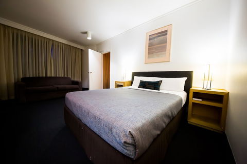 Sandown Regency - Darwin Holiday 5