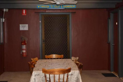 Kangaroo Island Backpackers - Darwin Holiday 6