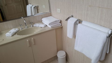 Beaconlea Tower Apartments - Darwin Holiday 5