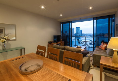 Accent Accommodation At Docklands Melbourne - Darwin Holiday 5