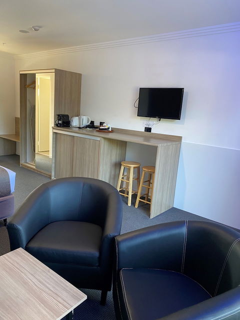 Huskisson Beach Motel - Darwin Holiday 1