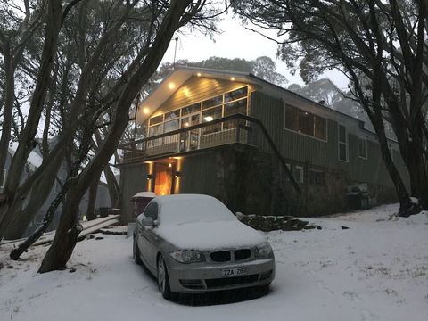 Amber Lodge Mt Buller - Hostel - Darwin Holiday 1
