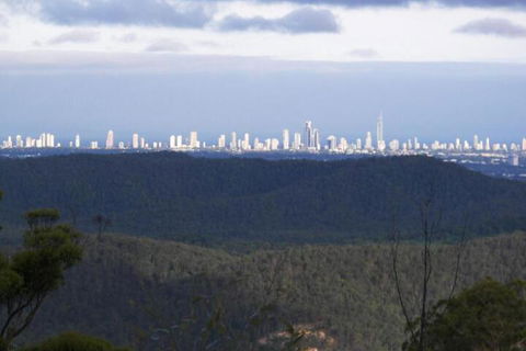 Mountain Edge Studios - Darwin Holiday 2