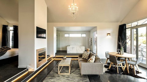 Hepburn Spa Retreat - Darwin Holiday 5