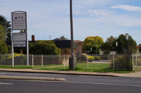 West End Motor Lodge - Darwin Holiday 3