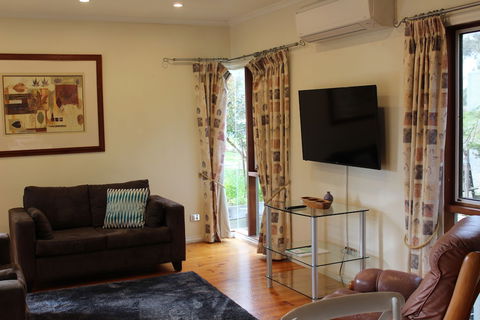Australian Home Away At Wonga Park Brushy Creek - Darwin Holiday 6