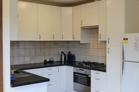 Australian Home Away At Doncaster Elgar - Darwin Holiday 2