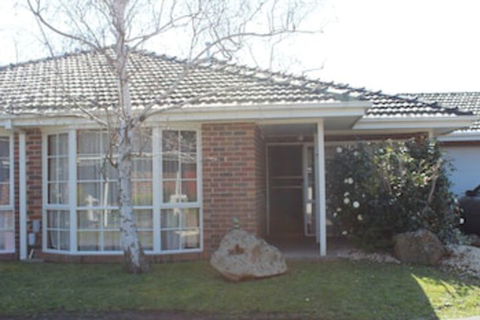 Australian Home Away At Doncaster Elgar - Darwin Holiday 0