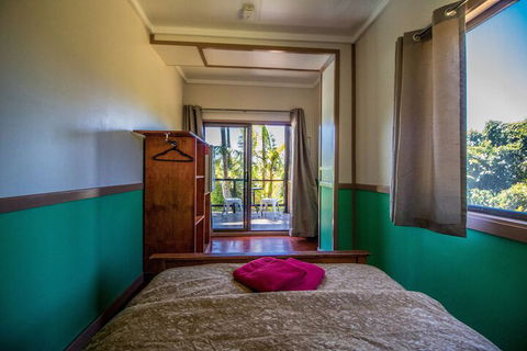 Jackaroo Treehouse Mission Beach - Darwin Holiday 6