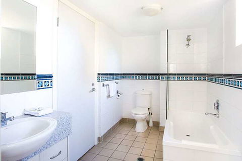 Wharf Boutique Apartments - Darwin Holiday 7