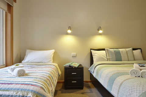 Goldfield Holiday Units - Darwin Holiday 5