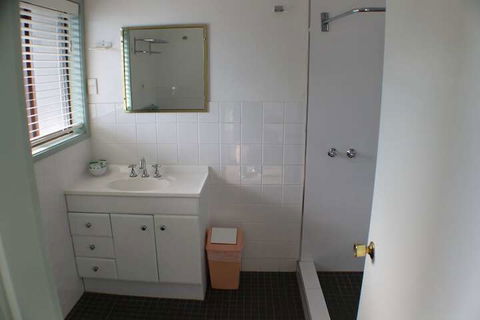 Lake Forbes Motel - Darwin Holiday 7