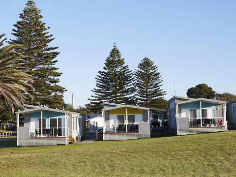 NRMA Victor Harbor Beachfront Holiday Park - Darwin Holiday 0