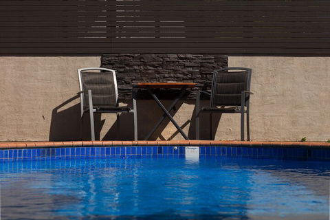 Tuncurry Motor Lodge - Darwin Holiday 1