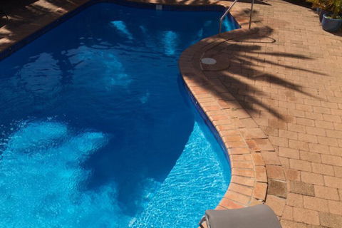 Tuncurry Motor Lodge - Darwin Holiday 3