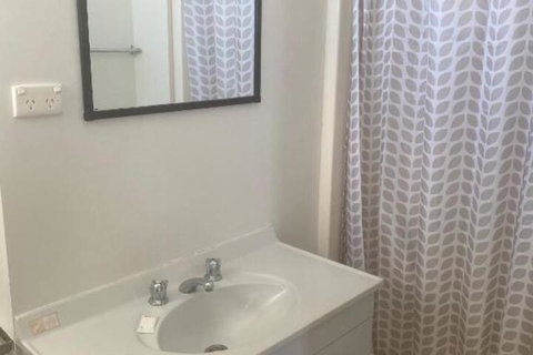 Tin Can Bay Backpackers - Darwin Holiday 4