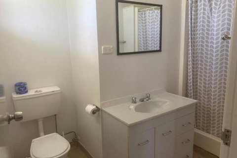 Tin Can Bay Backpackers - Darwin Holiday 7