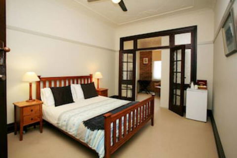 The Bank Guesthouse - Darwin Holiday 0