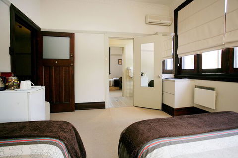 The Bank Guesthouse - Darwin Holiday 2