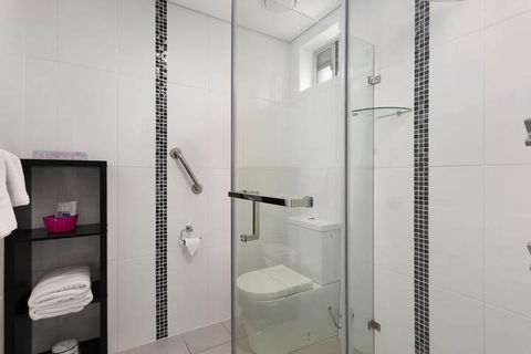 Alabaster Motor Inn Taree - Darwin Holiday 6