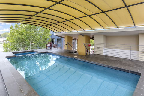 Nesuto Chippendale - Darwin Holiday 2