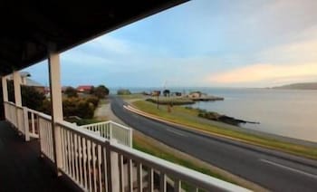 The Ark Stanley - Darwin Holiday 0