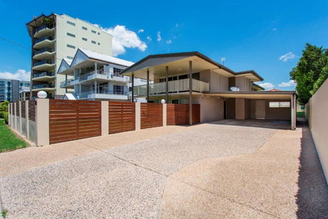 City-ville Luxury Apartments & Motel - Darwin Holiday 2